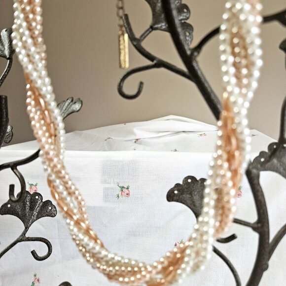 Joe Fresh Beaded Necklace - Picture 3 of 8